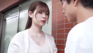 ông chồng tẻ nhạt, bà xã nhận ra cậu thanh niên nhà sát bên tốt hơn